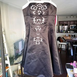 Strapless black & white formal cocktail dress NWT